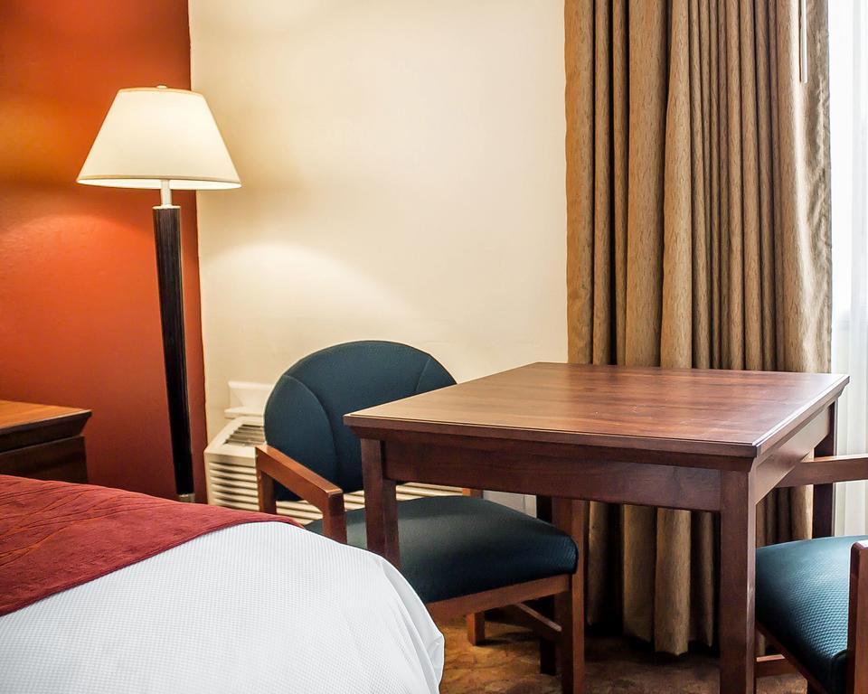 Quality Inn Lima Dış mekan fotoğraf